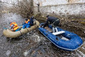 DIY raft rally