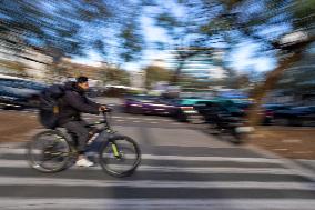 Delivery Services Power Through Lisbon