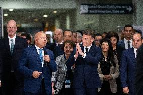 Presidents Sissi And Macron Ride The Metro - Cairo