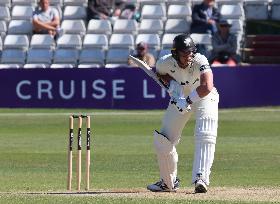 Essex v Surrey - Rothesay County Championship Division 1