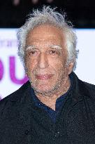 Aimons Nous Vivants Premiere