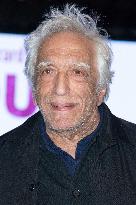 Aimons Nous Vivants Premiere