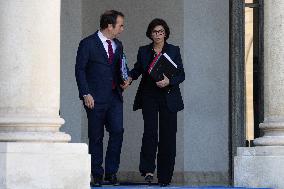 Cabinet meeting at the Elysee Palace - Paris RL