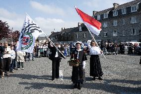 NO TABLOIDS - Official visit to Brittany by Prince Albert II of Monaco with his family - Matignon