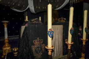 Le Dernier Sacre exhibition in Paris - FA