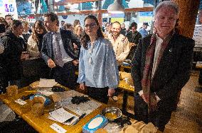 Easter cake masterclass held in Kyiv