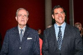 Count of Paris Jean of Orleans at Le Dernier Sacre exhibition in Paris - FA