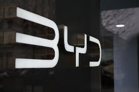 Chinese Carmaker BYD Shop In Warsaw.
