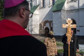 The ‘Way Of The Cross’ Procession For Prisoners Of War And Peace In Ukraine