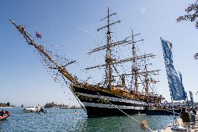 Italy's Tall Ship 'Amerigo Vespucci' In Brindisi
