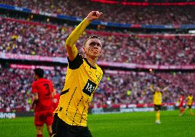 FC Bayern München v Borussia Dortmund - 1.Bundesliga