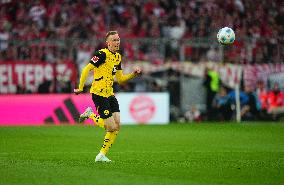 FC Bayern München v Borussia Dortmund - 1.Bundesliga