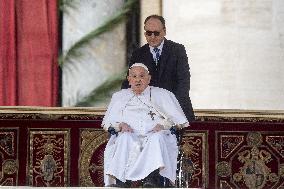 Pope Francis in Holy Mass on Palm Sunday - Vatican