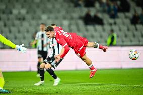 Universitatea Cluj v Dinamo Bucharest - Romania Superliga - Play Off