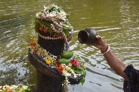 Daily Life In Kolkata, India