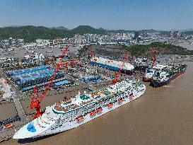 China Total Import And Export Value Increases in Q1 2025