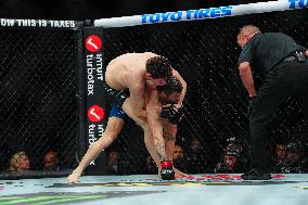 UFC 314 - Volkanovski vs Lopes