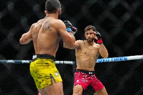 UFC 314 - Volkanovski vs Lopes