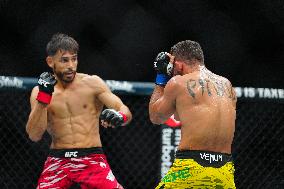 UFC 314 - Volkanovski vs Lopes