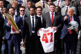 Donald Trump welcomes College Football Champions - Washington