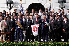 Donald Trump welcomes College Football Champions - Washington