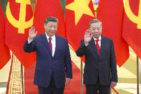 Chinese President Xi in Hanoi