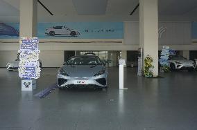 Nezha Automobile Close in Hangzhou