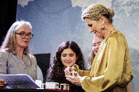 Queen Máxima Visits 'Quantum For Everyone - Enschede