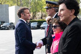 President Macron Visit The Exhibition Treasures Rescued From Gaza At Arab World Institute - Paris
