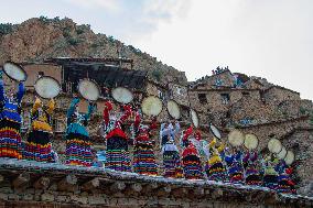 Kurdish Women Celebrate Hezar-Daf Festival - Iran