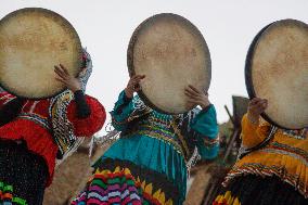 Kurdish Women Celebrate Hezar-Daf Festival - Iran