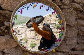 Kurdish Women Celebrate Hezar-Daf Festival - Iran