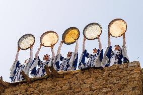 Kurdish Women Celebrate Hezar-Daf Festival - Iran