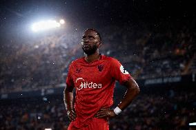 Valencia CF v Sevilla FC - La Liga EA Sports 2024/2025