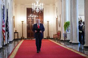 Donald Trump welcomes the Navy Midshipmen - Washington