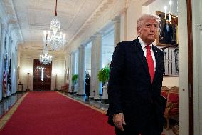 Donald Trump welcomes the Navy Midshipmen - Washington