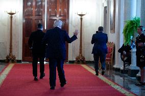 Donald Trump welcomes the Navy Midshipmen - Washington