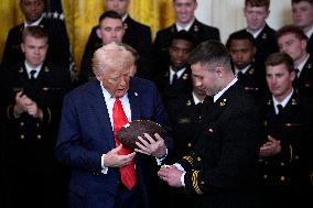 Donald Trump welcomes the Navy Midshipmen - Washington