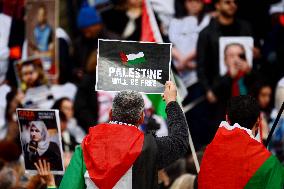 French Journalists In Support Of Palestinian Journalists Killed In Gaza - Paris