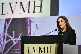 General meeting of LVMH in Paris - FA