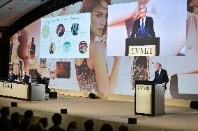 General meeting of LVMH in Paris - FA
