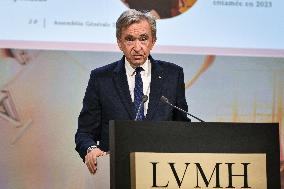 General meeting of LVMH in Paris - FA