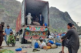 Afghan Refugees Arrive At The Torkham Border - Pakista