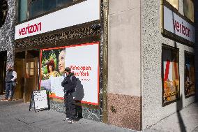Verizon Store In New York