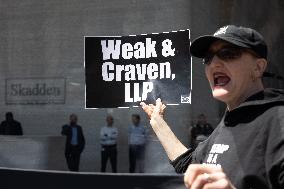 Protesters Demonstrate Outside Elite Law Firm Over Deal With Trump