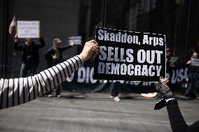 Protesters Demonstrate Outside Elite Law Firm Over Deal With Trump