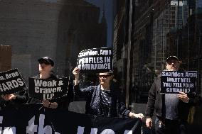 Protesters Demonstrate Outside Elite Law Firm Over Deal With Trump