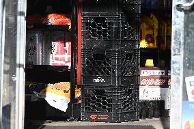 20-year-old Man Shot To The Chest And Neck Inside Of A Deli At 3724 Bronxwood Avenue In Williamsbridge Bronx New York