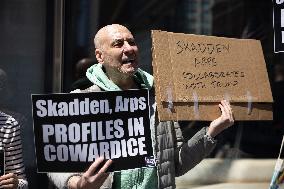 Protesters Demonstrate Outside Elite Law Firm Over Deal With Trump