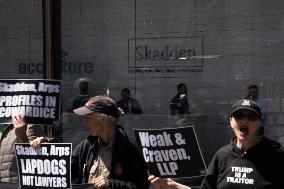 Protesters Demonstrate Outside Elite Law Firm Over Deal With Trump
